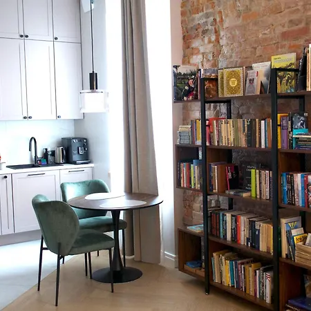 Lejlighed Charming Booklovers' In Old Town